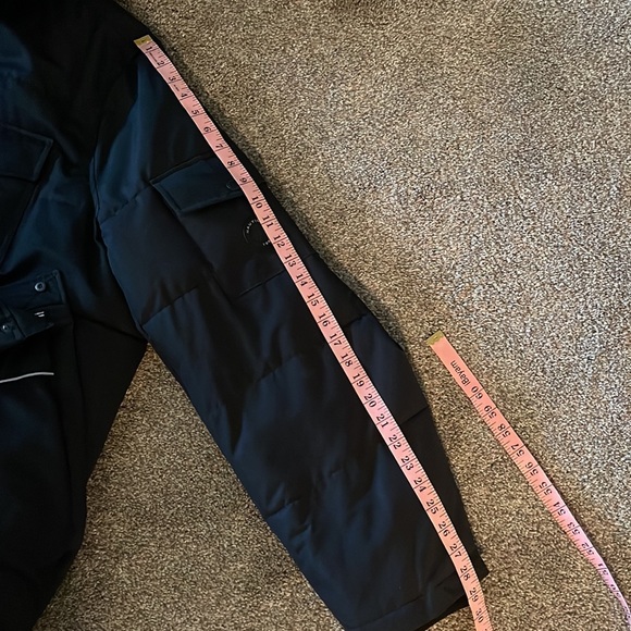 Winter coat - Picture 10 of 11